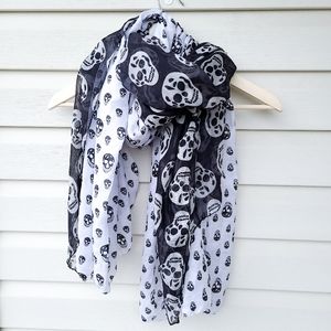 ➕NWOT➕ Set of 2 Semi-Sheer Skull Scarves
